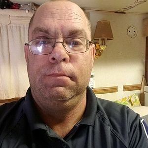 Meet your Posher, Lonnie